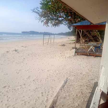 Tumombuvoi Homestay Tiga Papan Εξωτερικό φωτογραφία